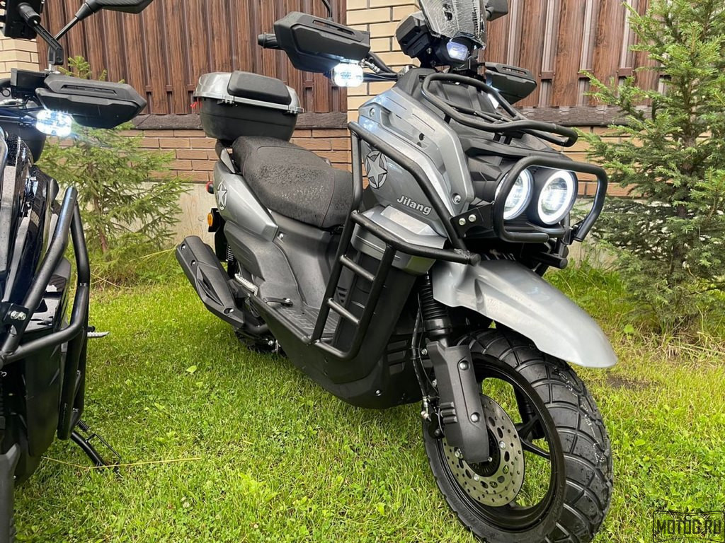 Скутер JILANG TANK 150 – мощность, стиль и комфорт